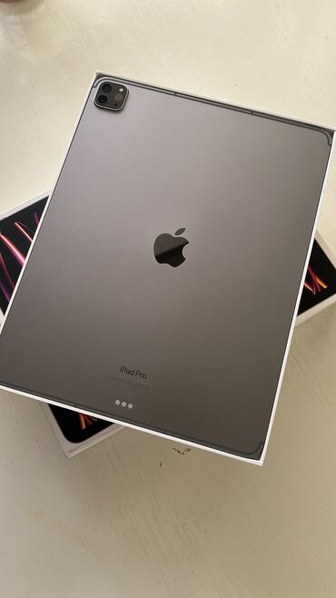 планшет apple: Планшет, Apple, память 256 ГБ, 12" - 13", Wi-Fi, Б/у, Классический цвет - Серый