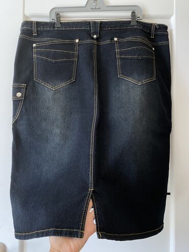 Ətəklər: Midi Ətək, 3XL — 2