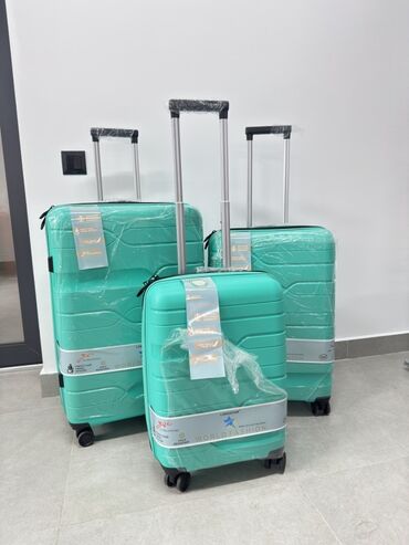 Чемоданы: Чемоданы гелевые, маленький размер ручная кладь, 22см 📍ул — 8