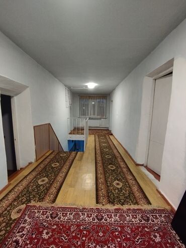 Посуточная аренда домов: 200 м², 4 комнаты, Амбарная, Утепленный, Парковка — 7