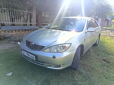Toyota Camry: 2004 г., 2.4 л, Механика, Бензин, Седан