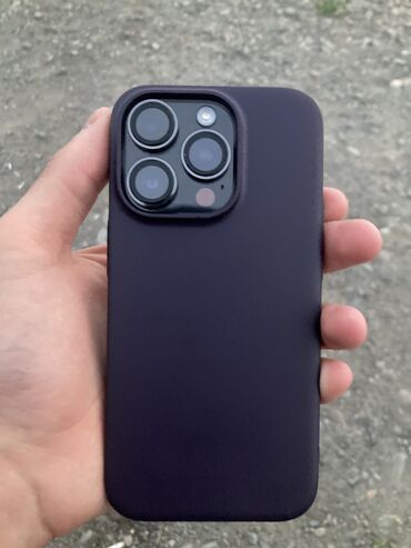 Apple iPhone: IPhone 14 Pro, Новый, 256 ГБ, Black Titanium, Зарядное устройство, Защитное стекло, Чехол, 89 %