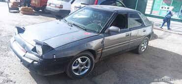 мазда 1989: Mazda 323: 1989 г., 1.8 л, Механика, Бензин, Хэтчбэк