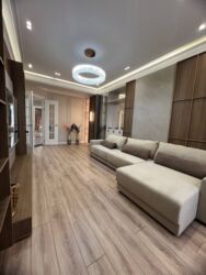 дом бишкек квартира: 3 комнаты, 105 м², Элитка, 4 этаж, Дизайнерский ремонт