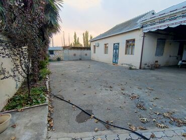 Həyət evləri və villaların satışı: 2 otaqlı, 20 kv. m, Kredit var, Orta təmir — 17