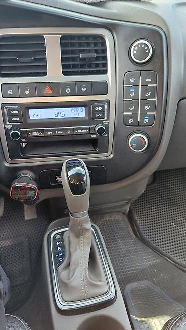 полики на раф 4: Hyundai Porter II — компактный грузовик с двойной кабиной и — 8