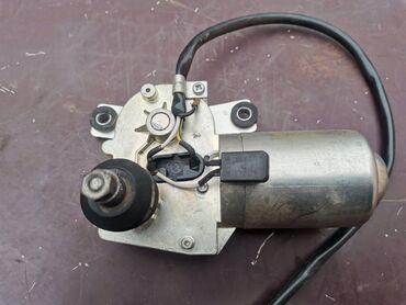 Auto delovi: Motor brisača zadnjih vrata Lada Niva, Lada 2104 Karavan, Lada 2108 — 4
