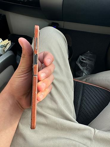 z flip 2: Məhsul: Qatlana bilən smartfon Samsung Galaxy z flip5 Yaddaş:512 — 3
