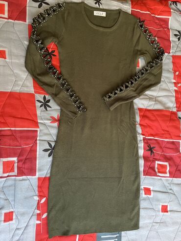vezivanje mašne na haljini: S (EU 36), M (EU 38), L (EU 40), color - Green, Long sleeves