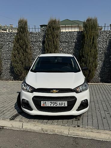 Chevrolet: Chevrolet Spark: 2017 г., 1 л, Бензин, Хэтчбэк — 2