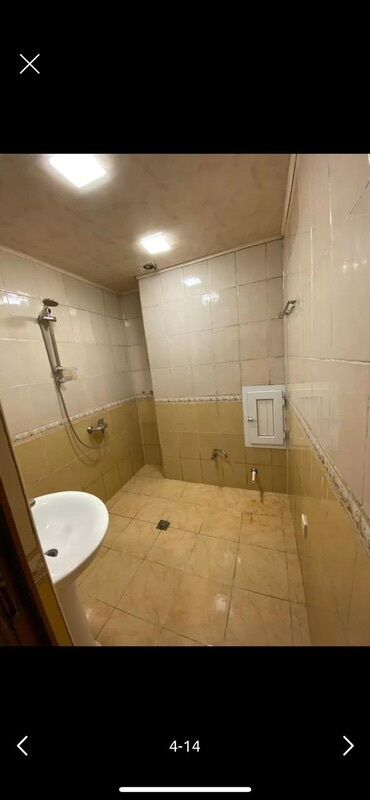 Köhnə tikili: Bakı, 8-ci kilometr, 2 otaqlı, Köhnə tikili, m. Xalqlar Dostluğu, 67 kv. m — 16