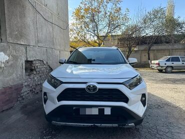 lexus lx 570 2019: Toyota RAV4: 2019 г., 2.4 л, Бензин