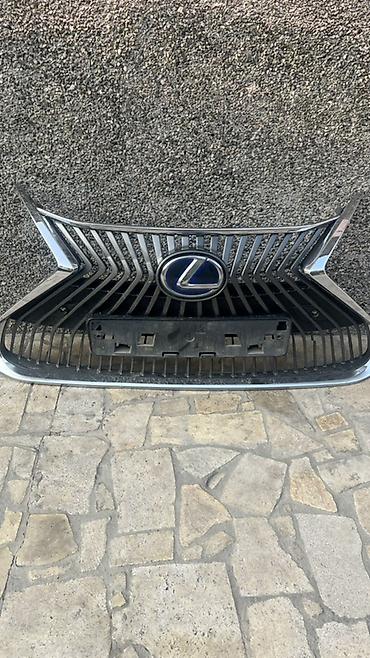 usb carplay: Решетка радиатора Lexus 2019 г., Б/у, Оригинал — 2