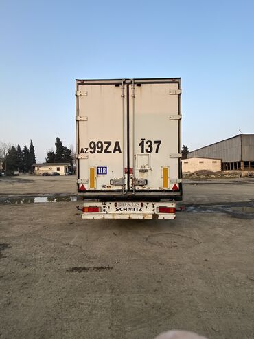 Qoşqular: Qoşqu 1998 ci il. Soyuducu SMX-2.Tam işlək vəziyətdədir.Təkərlər 50 — 4