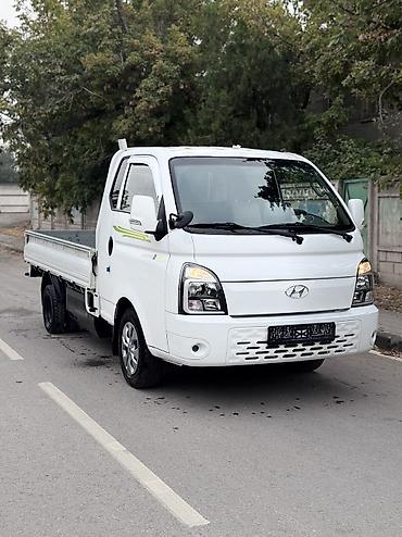 зарядник для авто: Легкий грузовик, Hyundai, Стандарт, 3 т, Б/у — 2