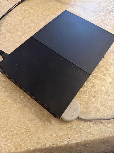 ps5 slim digital: Playstation 2 slim yaxsi vezyetde .2 pult ve 2 disk.1 pult islemir — 2