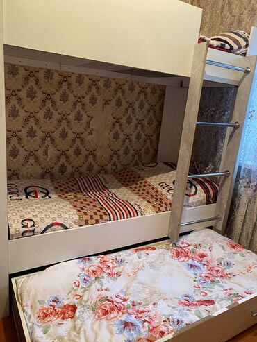 двухъярусная кровать с диваном цена: Трех ярусная кровать состояние хорошее цена 2000 т сом