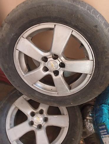 təkər az: Chevrolet orijinal yüngül lehimli disklər və təkər dəsti - Komplekt — 4