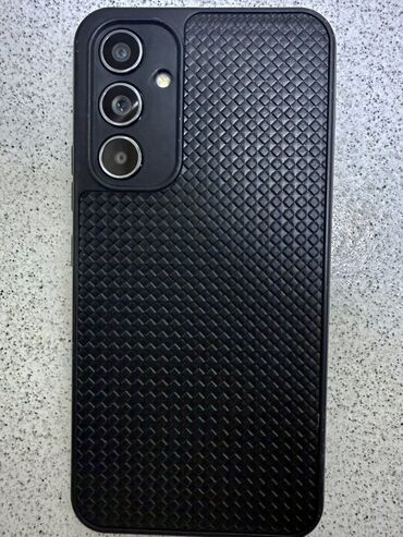 samsun a56: Məhsul: Smartfon (Android) Xüsusiyyətlər: - Ön panel: Tam ekranlı