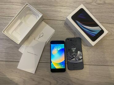 apple 9: IPhone SE 2020, Б/у, 64 ГБ, Белый, Защитное стекло, Чехол, Коробка, 76 %
