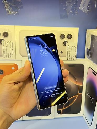 смартфоны google: Samsung Galaxy Z Fold5 - Форм‑фактор: складной смартфон с внешним и — 10