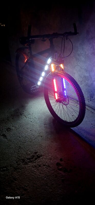 İdman velosipedləri: LED işıqlı velosiped – gecə sürüşləri üçün tam təchizatlı - Çərçivə — 13