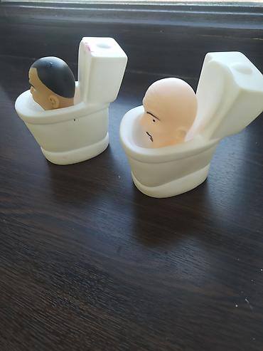 Подарки и сувениры: Игрушка‑прикол «Голова в унитазе» - Настольная фигурка в виде at lalafo.kg — 5 Подарки и сувениры: Игрушка‑прикол «Голова в унитазе» - Настольная фигурка в виде — 5