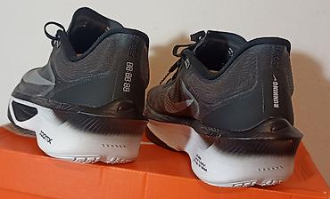 baletanke devojcice: Original Vrhunske Nike Zoom Fly 5 –br.45,5-29,9cm muške patike za — 10
