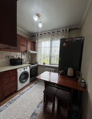 Продажа квартир: 3 комнаты, 58 м², 104 серия, 4 этаж, Косметический ремонт