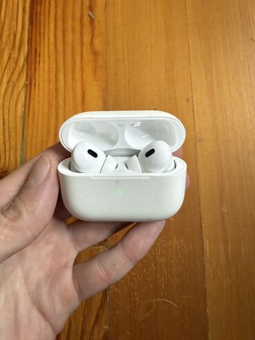 imtahan ucun qulaqciq: İşlənmiş Simsiz (Bluetooth) Qulaqcıqlar, Apple, rəng - Ağ