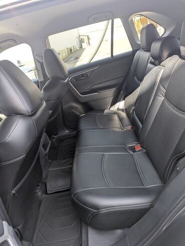 Toyota: Toyota RAV4: 2019 г., 2.5 л, Автомат, Бензин, Внедорожник — 17