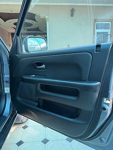 авто грузовые: Honda CR-V: 2005 г., 2 л, Механика, Бензин, Кроссовер — 9