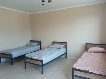 туркменский текстиль постельное белье: Сдается комната в Чолпон-Ате с 2, 3, 4 односпальными кроватями. Каждая