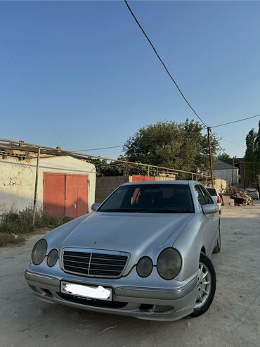 maşınların satisi: Mercedes-Benz E 270: 2.7 l | 2000 il Sedan