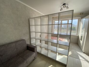 шкаф для вещей с полками: Китеп үчүн шкаф, Колдонулган, ЛДСП