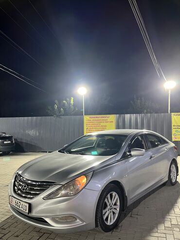 самая деловая машина: Hyundai Sonata: 2010 г., 2 л, Автоматтык, Газ, Седан
