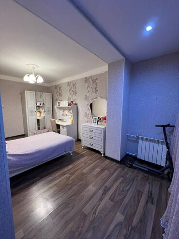 Köhnə tikili: Bakı, 4 otaqlı, Köhnə tikili, m. Həzi Aslanov, 100 kv. m — 8