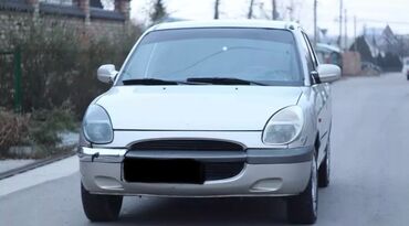 Daihatsu: Daihatsu Sirion: 2001 г., 0.1 л, Автомат, Бензин, Седан