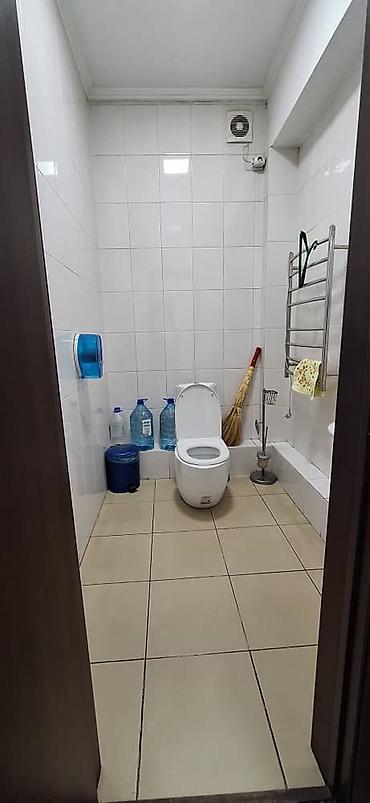 офис центр: Аренда офисов, 150 м², В жилом комплексе, С отдельной кухней, С отдельным входом, С отдельным сан узлом — 5