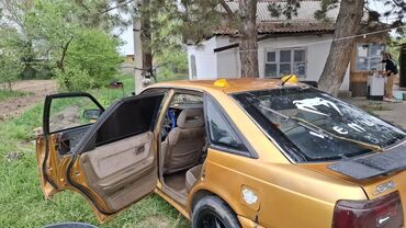 Nissan: Nissan : 1988 г., 2 л, Механика, Бензин, Седан — 6