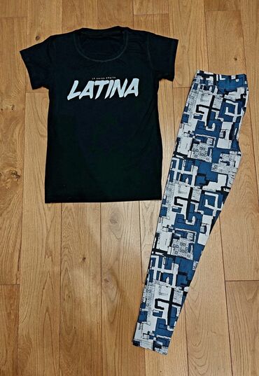 Kompleti: 08. 🏋️‍♀️ fitnes kompleti koji traju ✔️ helanke od otporne likre ✔️ — 12