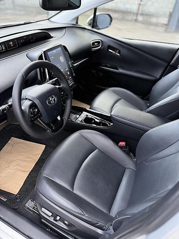 Toyota: Toyota Prius: 2020 г., 1.8 л, Вариатор, Гибрид, Хэтчбэк — 10