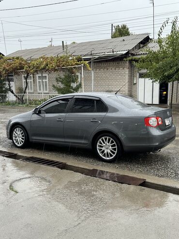 Volkswagen: Volkswagen Jetta: 2008 г., 2.5 л, Автомат, Бензин, Седан