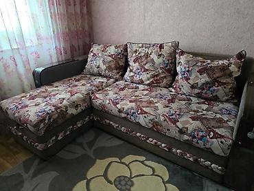 Угловые диваны: Угловой диван, C подушками, Двухместный — 1