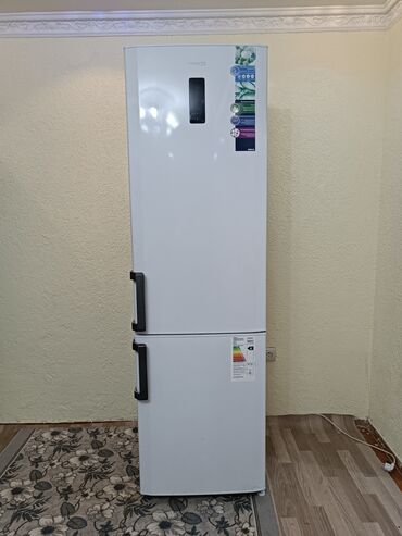 Холодильники: Холодильник Beko, Б/у, Двухкамерный, No frost, 60 * 2 * 60