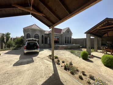 Uzunmüddətli kirayə evlər: 200 kv. m, 3 otaqlı, Kombi, Qaz, İşıq