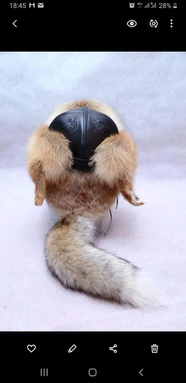 Головные уборы: Суусар тебетейлер, ичиктер, малахайлар. Ортомчусуз, түз өндүрүлүп — 11