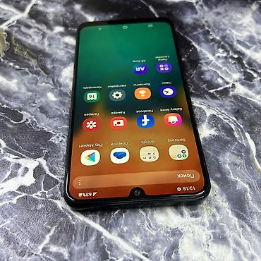 galaxy folder: Samsung Galaxy A30, Б/у, 32 ГБ, цвет - Синий, 2 SIM — 2