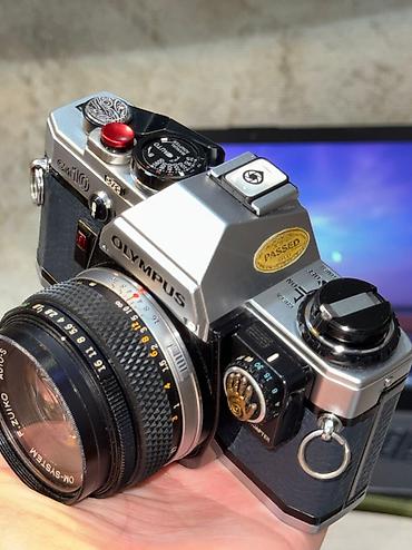 Fotokameralar: Olympus Om-10 Məlumatlar: 1979-cu il istehsal və səliqəli saxlanılıb — 1