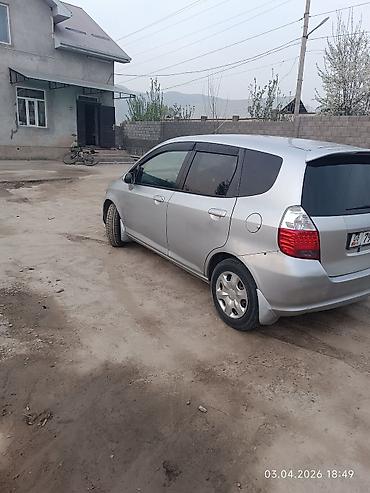 Honda: Honda Fit: 2002 г., 1.5 л, Вариатор, Бензин, Хэтчбэк — 8